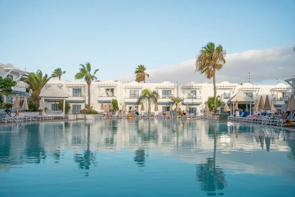 Grupo mederos sector turistico en canarias grupo arena Grupo mederos sector turistico en canarias grupo arena